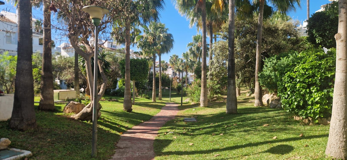 Se vende Dúplex de 2 dormitorios en Costa Del Sol, Málaga, España
