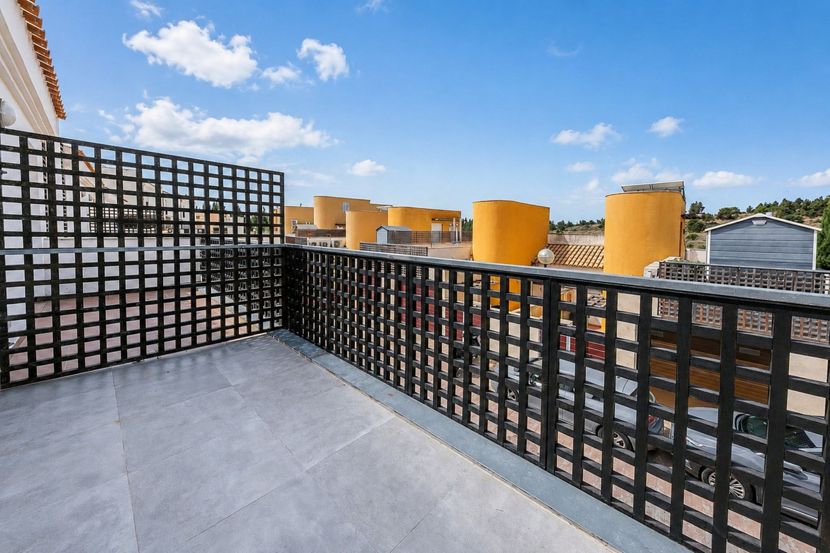 2 Bed Townhouse for sale in Mijas Costa Del Sol, Málaga, Spain