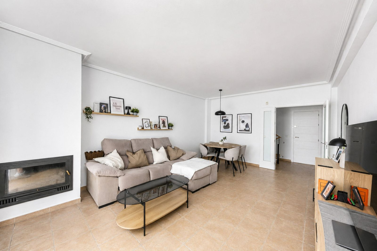 2 Bed Townhouse for sale in Mijas Costa Del Sol, Málaga, Spain