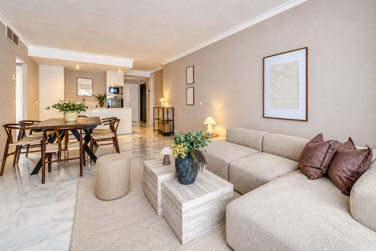 Se vende Apartamento Planta Media de 3 dormitorios en Costa Del Sol, Málaga, España