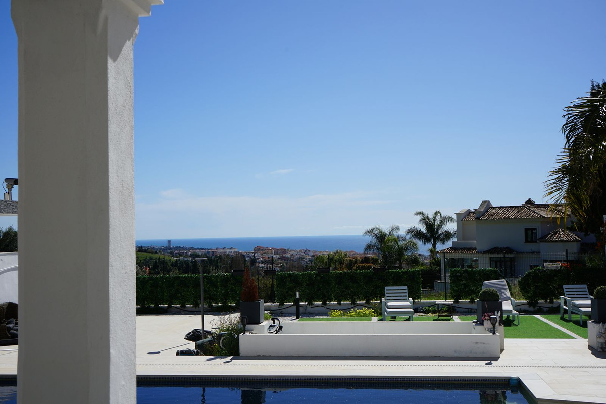 6 Bed Townhouse for sale in Marbella Costa Del Sol, Málaga, Spain