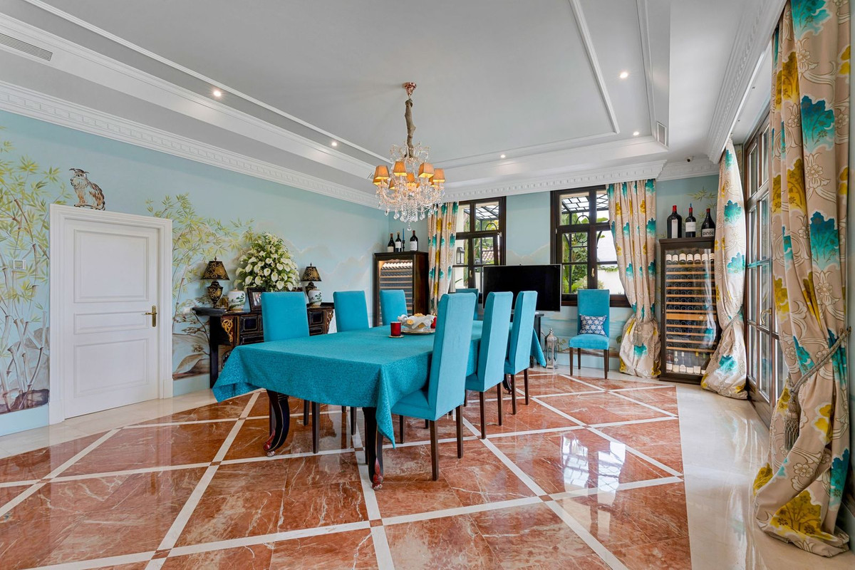 5 Bed Townhouse for sale in Guadalmina Baja Costa Del Sol, Málaga, Spain
