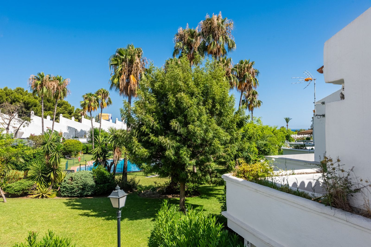 3 Bed Townhouse for sale in Bel Air Costa Del Sol, Málaga, Spain