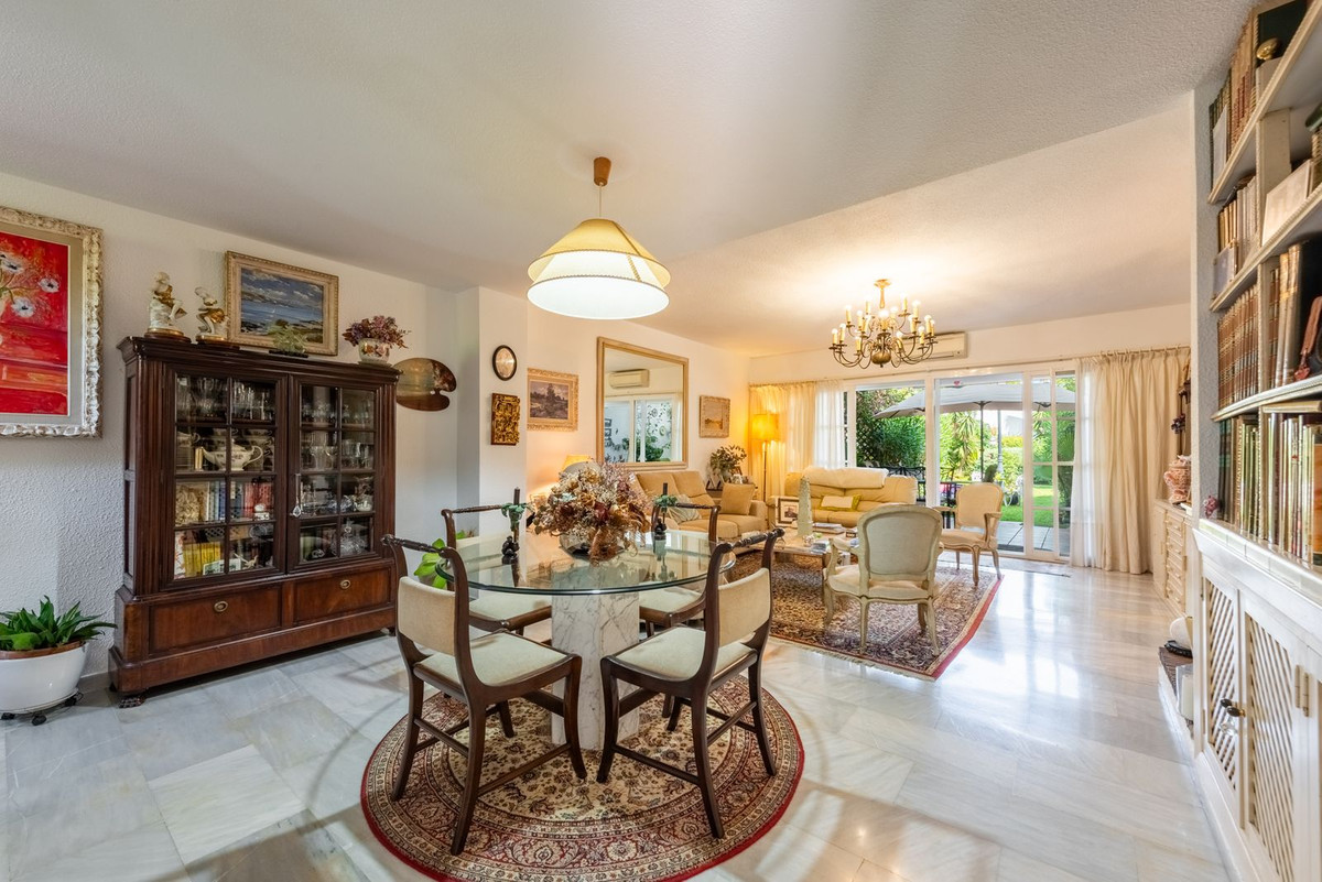 3 Bed Townhouse for sale in Bel Air Costa Del Sol, Málaga, Spain