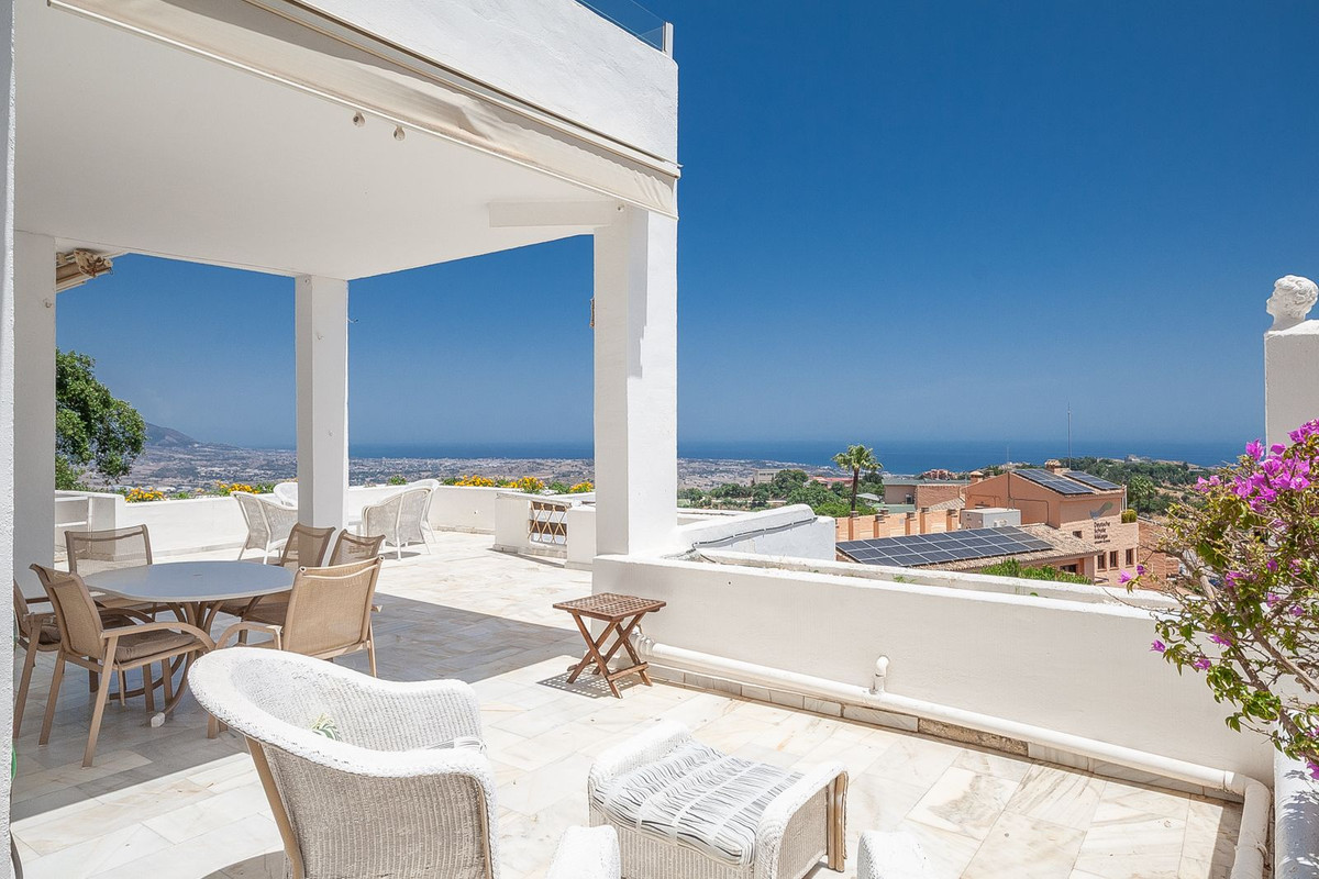 Se vende Apartamento Planta Media de 3 dormitorios en Costa Del Sol, Málaga, España