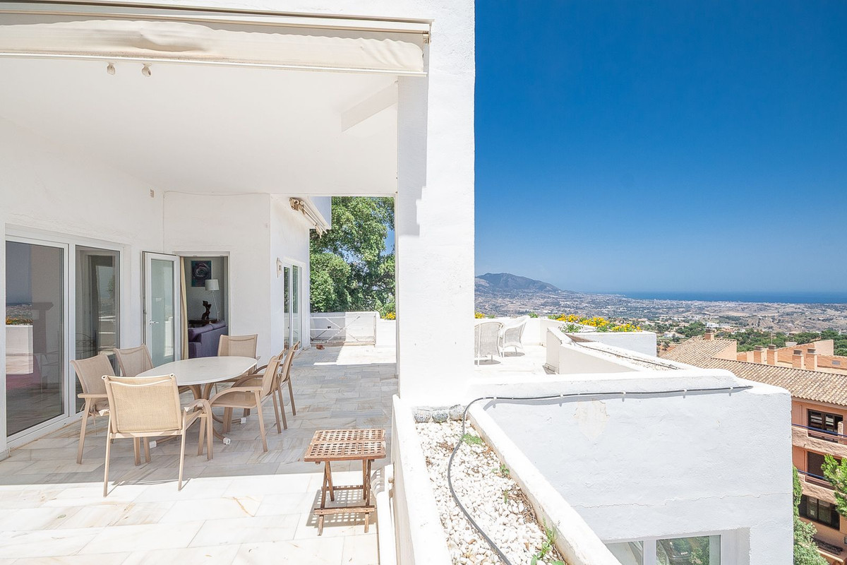 Se vende Apartamento Planta Media de 3 dormitorios en Costa Del Sol, Málaga, España