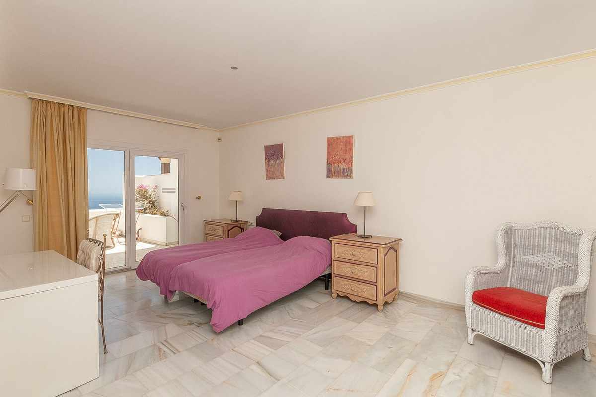 Se vende Apartamento Planta Media de 3 dormitorios en Costa Del Sol, Málaga, España