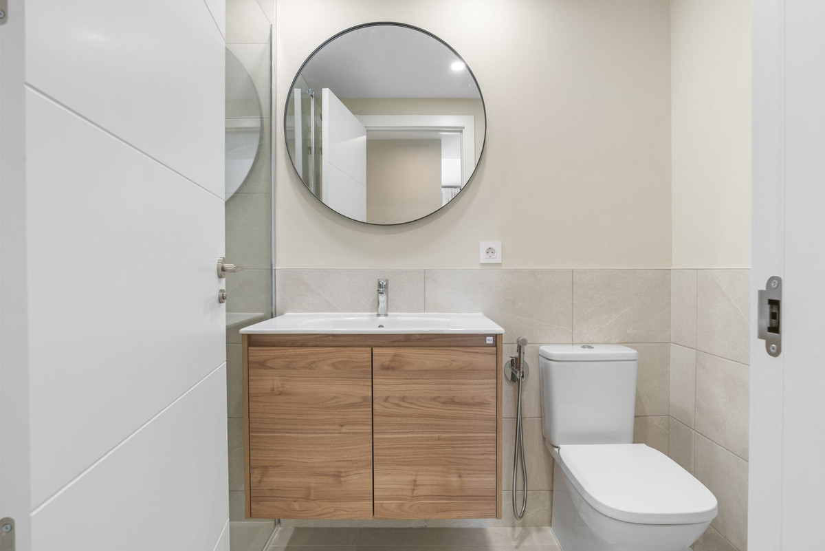 2 Bed Apartment for sale in Mijas Costa Del Sol, Málaga, Spain