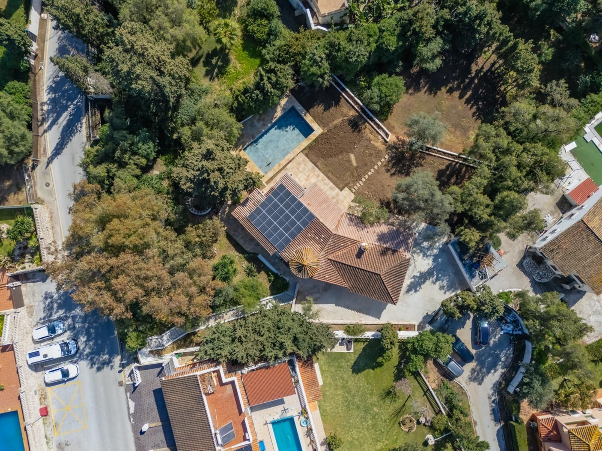 Se vende Villa - Chalet de 4 dormitorios en Costa Del Sol, Málaga, España