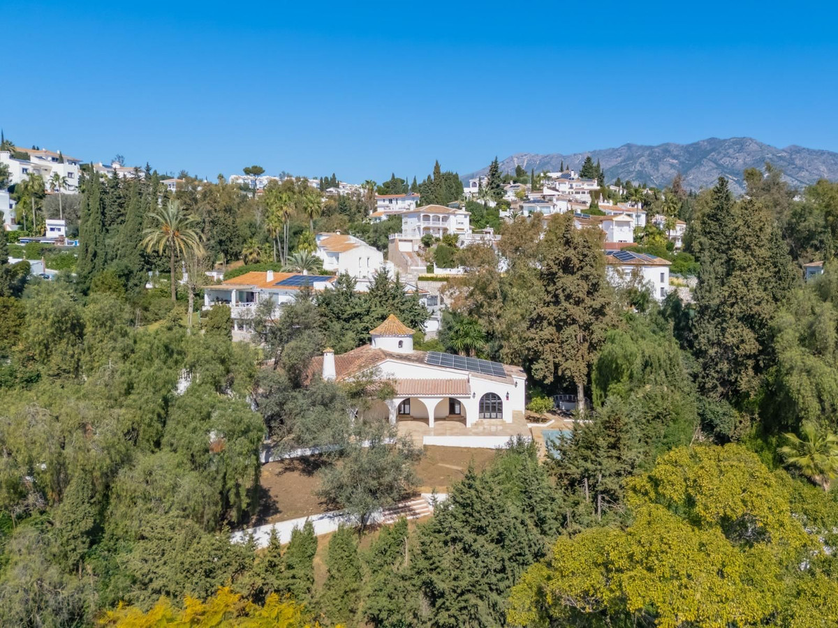 Se vende Villa - Chalet de 4 dormitorios en Costa Del Sol, Málaga, España