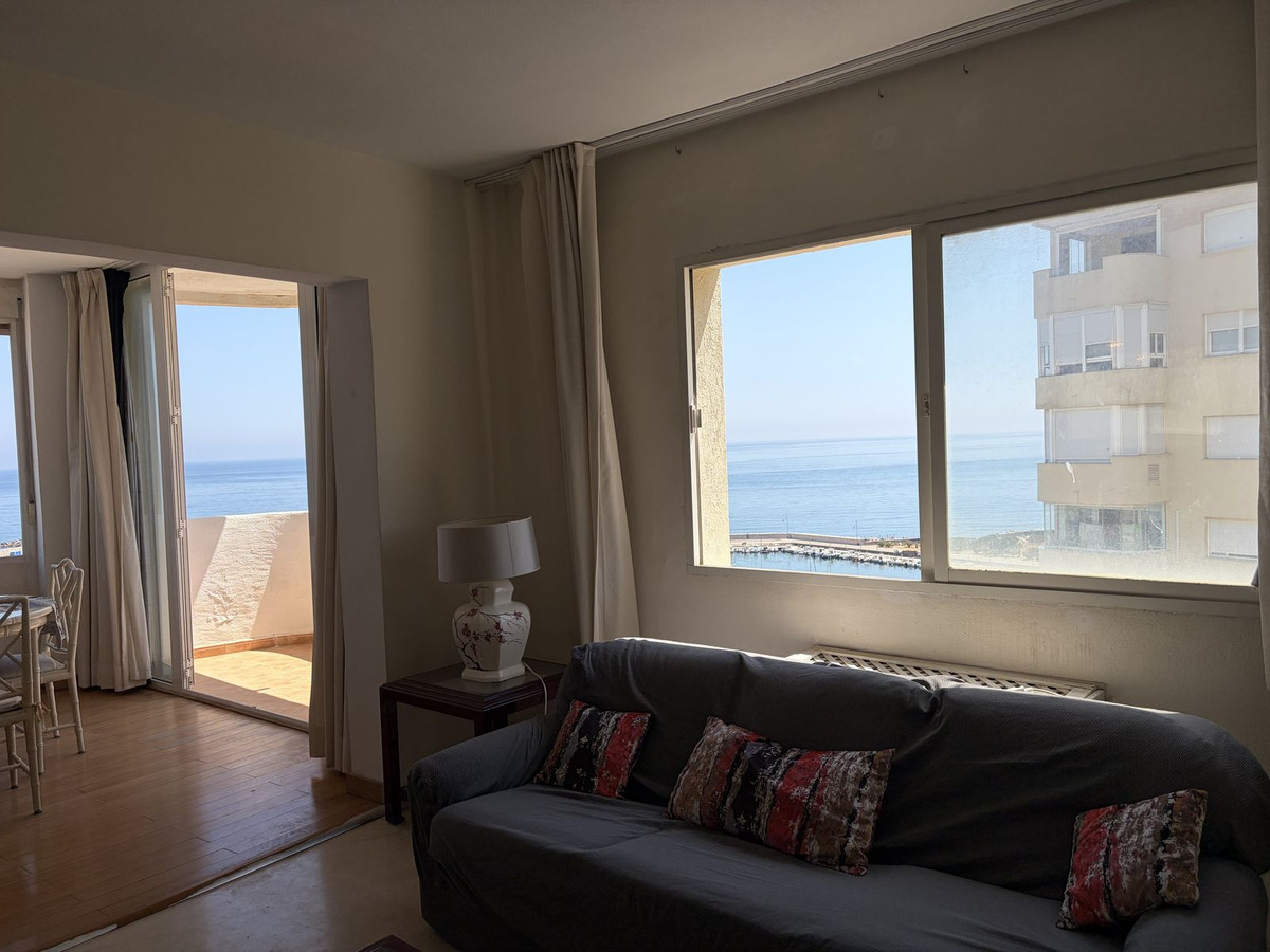 2 Bed Apartment for sale in Estepona Costa Del Sol, Málaga, Spain