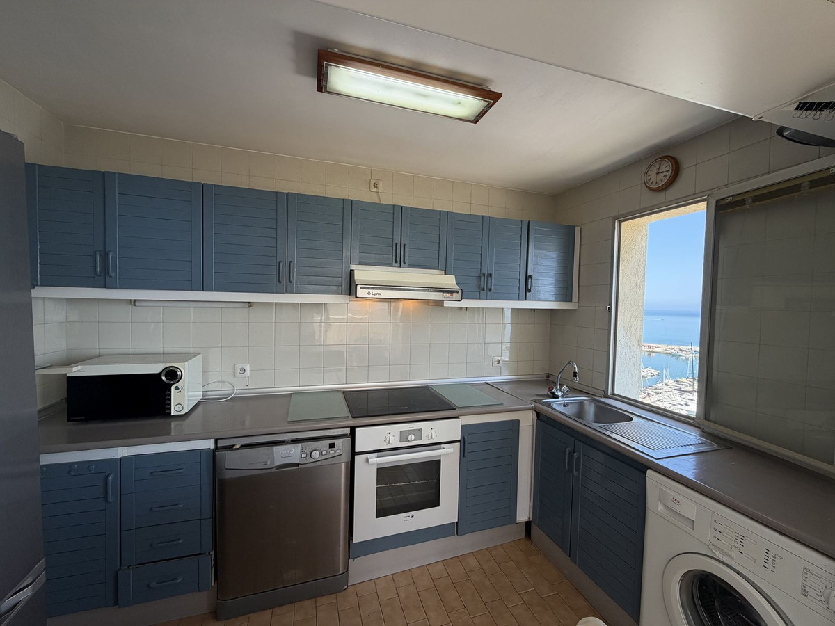 2 Bed Apartment for sale in Estepona Costa Del Sol, Málaga, Spain