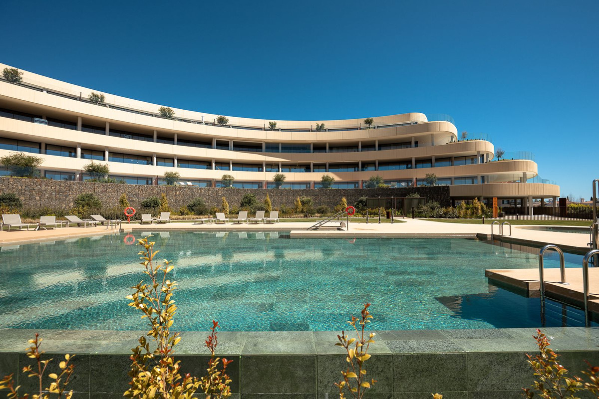 2 Bed Apartment for sale in Fuengirola Costa Del Sol, Málaga, Spain