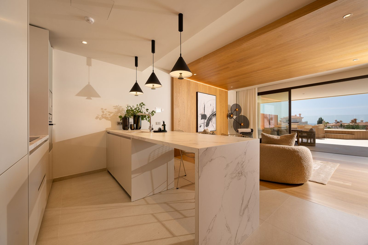 2 Bed Apartment for sale in Fuengirola Costa Del Sol, Málaga, Spain