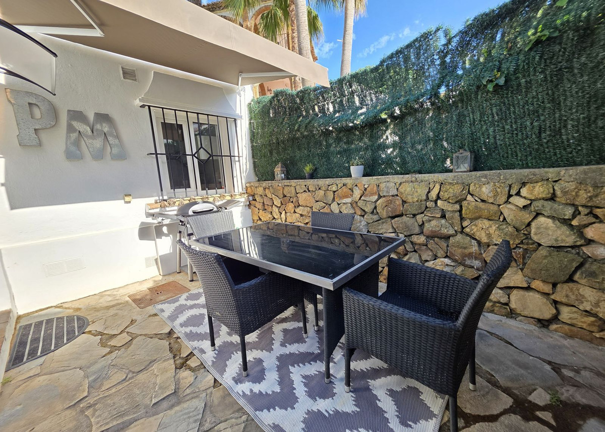 Se vende Adosada de 1 dormitorios en Costa Del Sol, Málaga, España