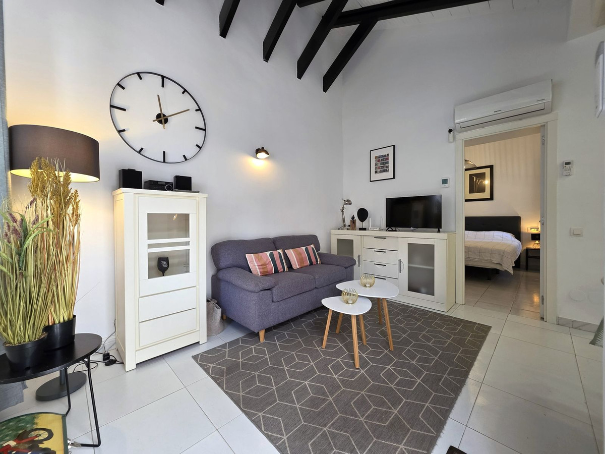 Se vende Adosada de 1 dormitorios en Costa Del Sol, Málaga, España