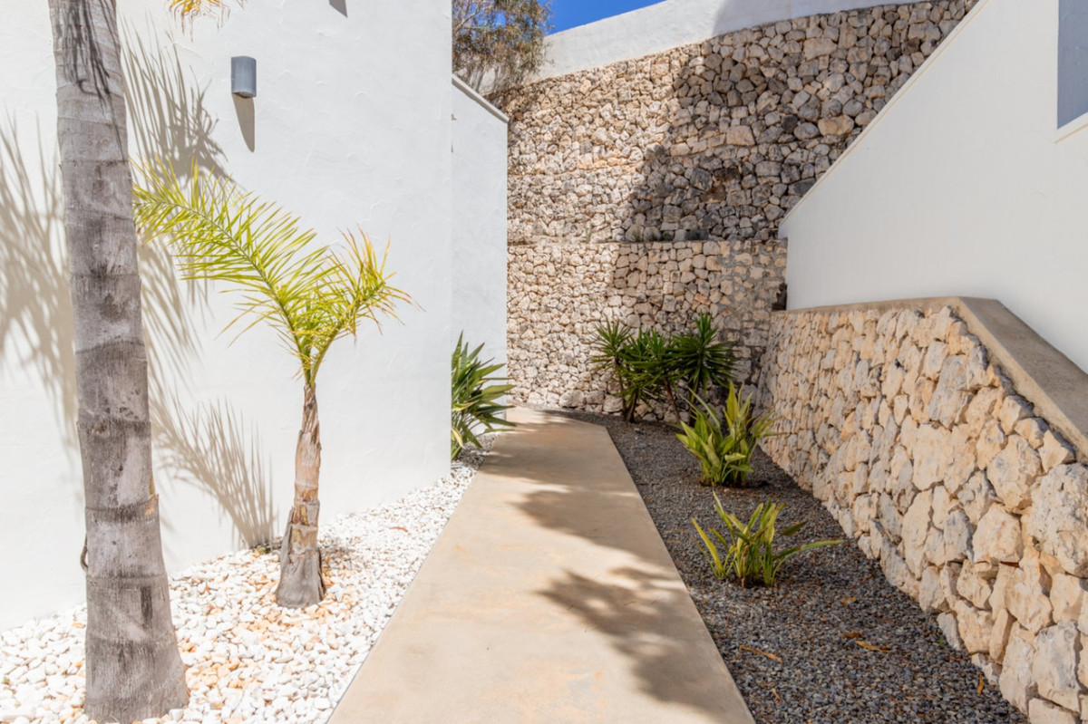 3 Bed Townhouse for sale in Moraira Costa Blanca, Alicante, Spain