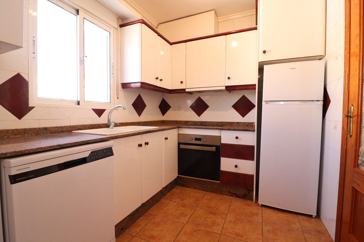Se vende Villa - Chalet de 3 dormitorios en Costa Blanca, Alicante, España