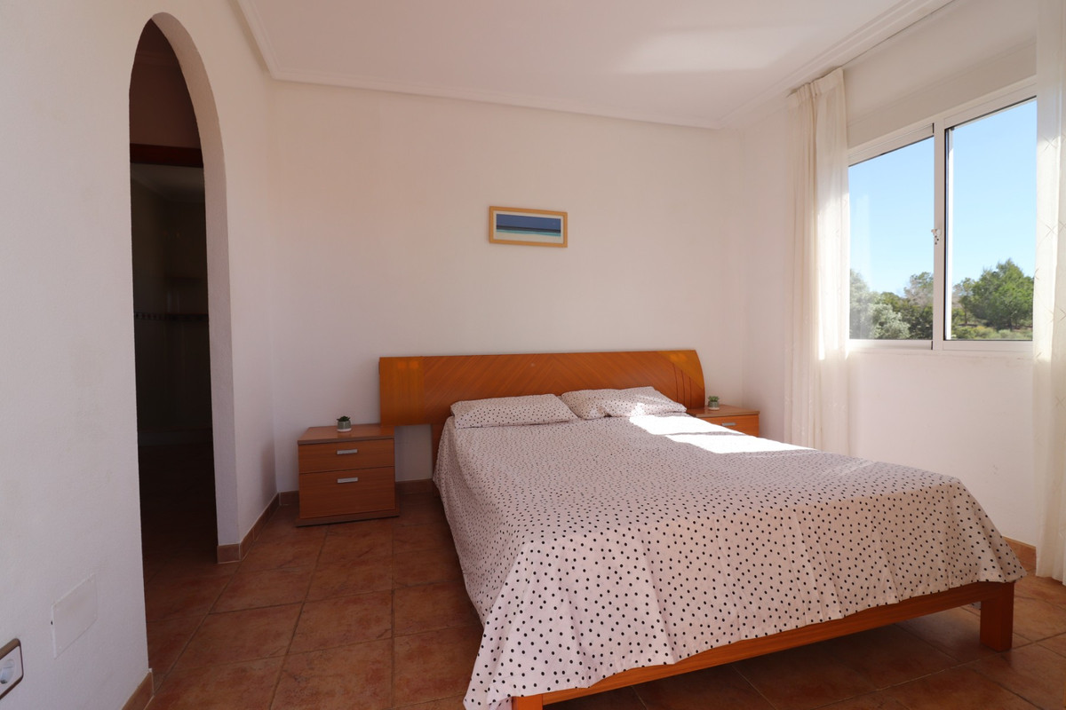 Se vende Villa - Chalet de 3 dormitorios en Costa Blanca, Alicante, España