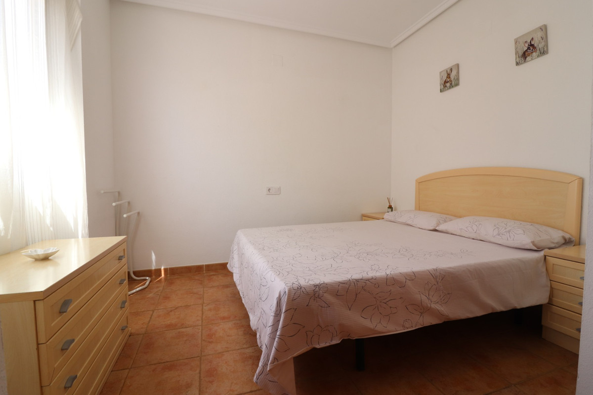 Se vende Villa - Chalet de 3 dormitorios en Costa Blanca, Alicante, España
