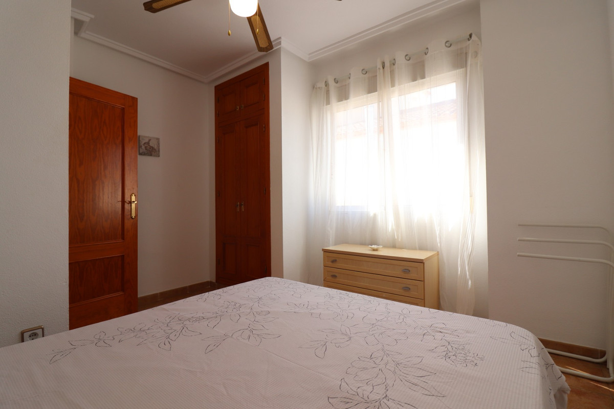 Se vende Villa - Chalet de 3 dormitorios en Costa Blanca, Alicante, España