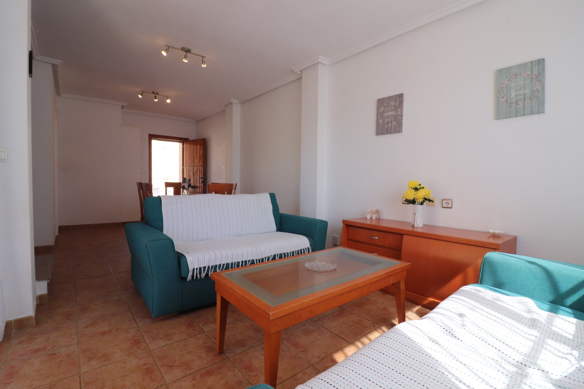Se vende Villa - Chalet de 3 dormitorios en Costa Blanca, Alicante, España