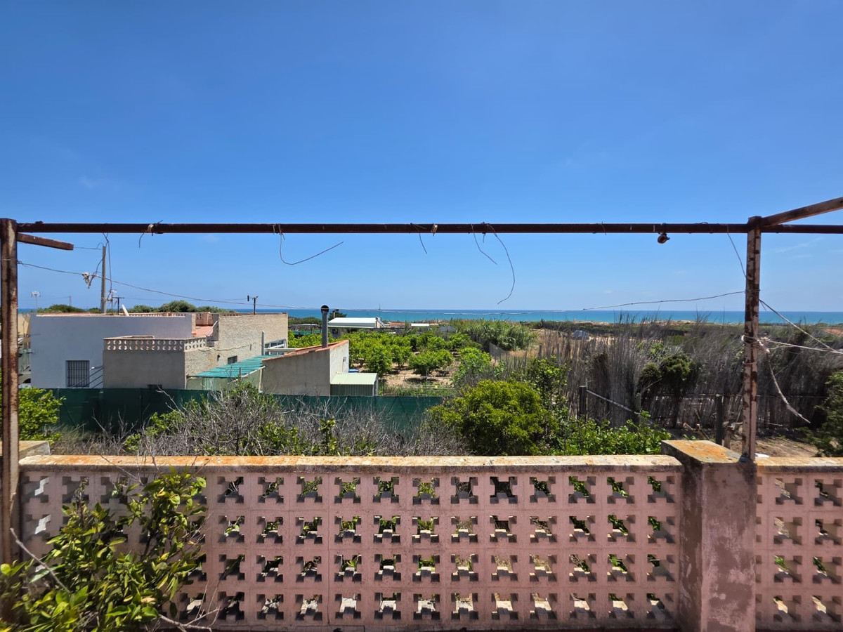 2 Bed Townhouse for sale in Guardamar Del Segura Costa Blanca, Alicante, Spain