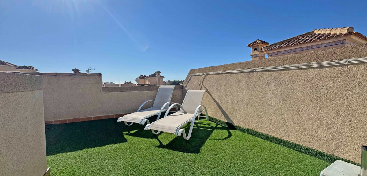 2 Bed Townhouse for sale in Villamartin Costa Blanca, Alicante, Spain