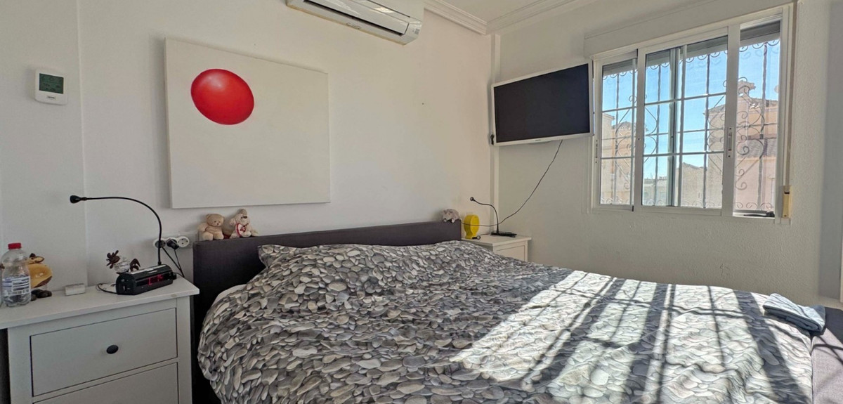 2 Bed Townhouse for sale in Villamartin Costa Blanca, Alicante, Spain