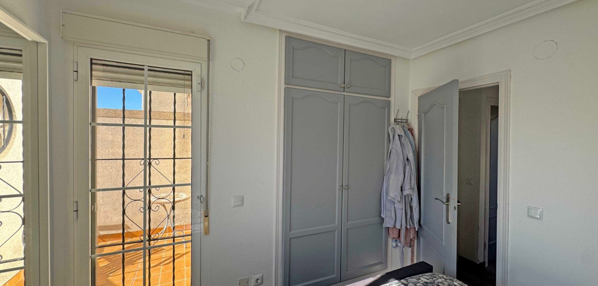 2 Bed Townhouse for sale in Villamartin Costa Blanca, Alicante, Spain