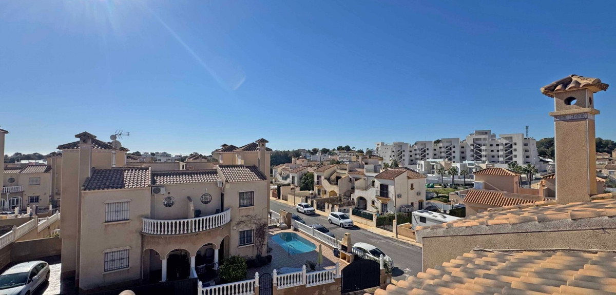 2 Bed Townhouse for sale in Villamartin Costa Blanca, Alicante, Spain