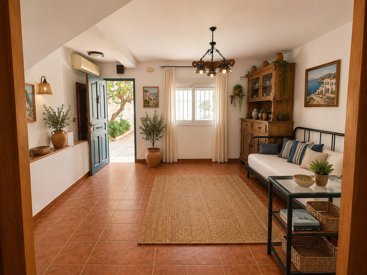 3 Bed Townhouse for sale in Málaga Costa Del Sol, Málaga, Spain