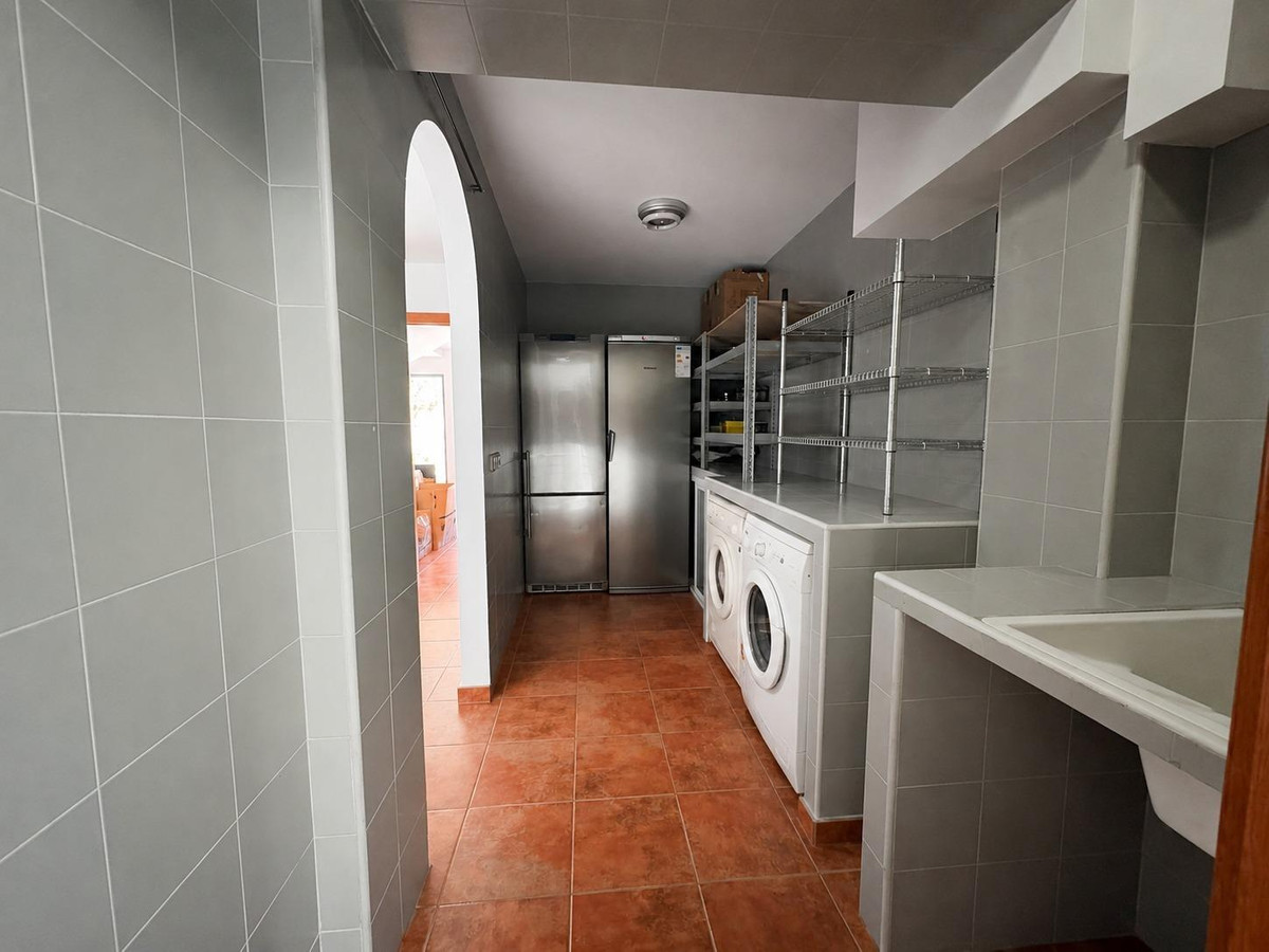 3 Bed Townhouse for sale in Málaga Costa Del Sol, Málaga, Spain