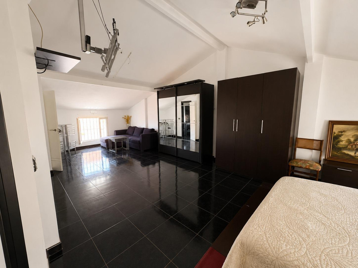 3 Bed Townhouse for sale in Málaga Costa Del Sol, Málaga, Spain