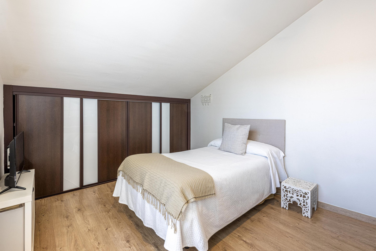 4 Bed Townhouse for sale in Marbella Costa Del Sol, Málaga, Spain