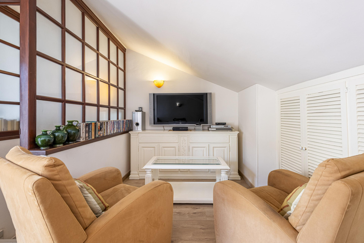 4 Bed Townhouse for sale in Marbella Costa Del Sol, Málaga, Spain