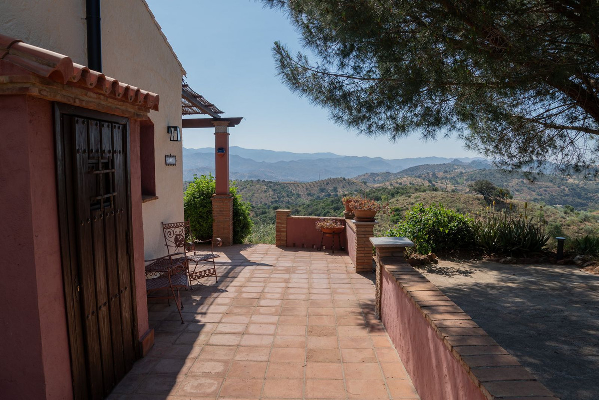 Se vende Finca - Cortijo de 7 dormitorios en Costa Del Sol, Málaga, España