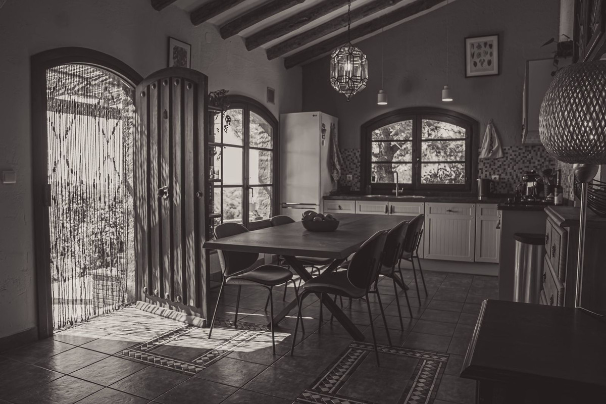 Se vende Finca - Cortijo de 7 dormitorios en Costa Del Sol, Málaga, España