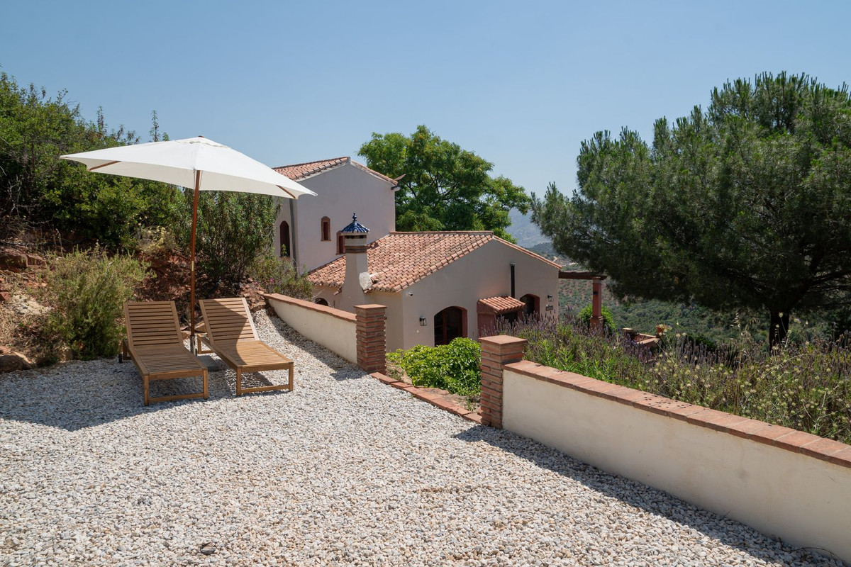 Se vende Finca - Cortijo de 7 dormitorios en Costa Del Sol, Málaga, España