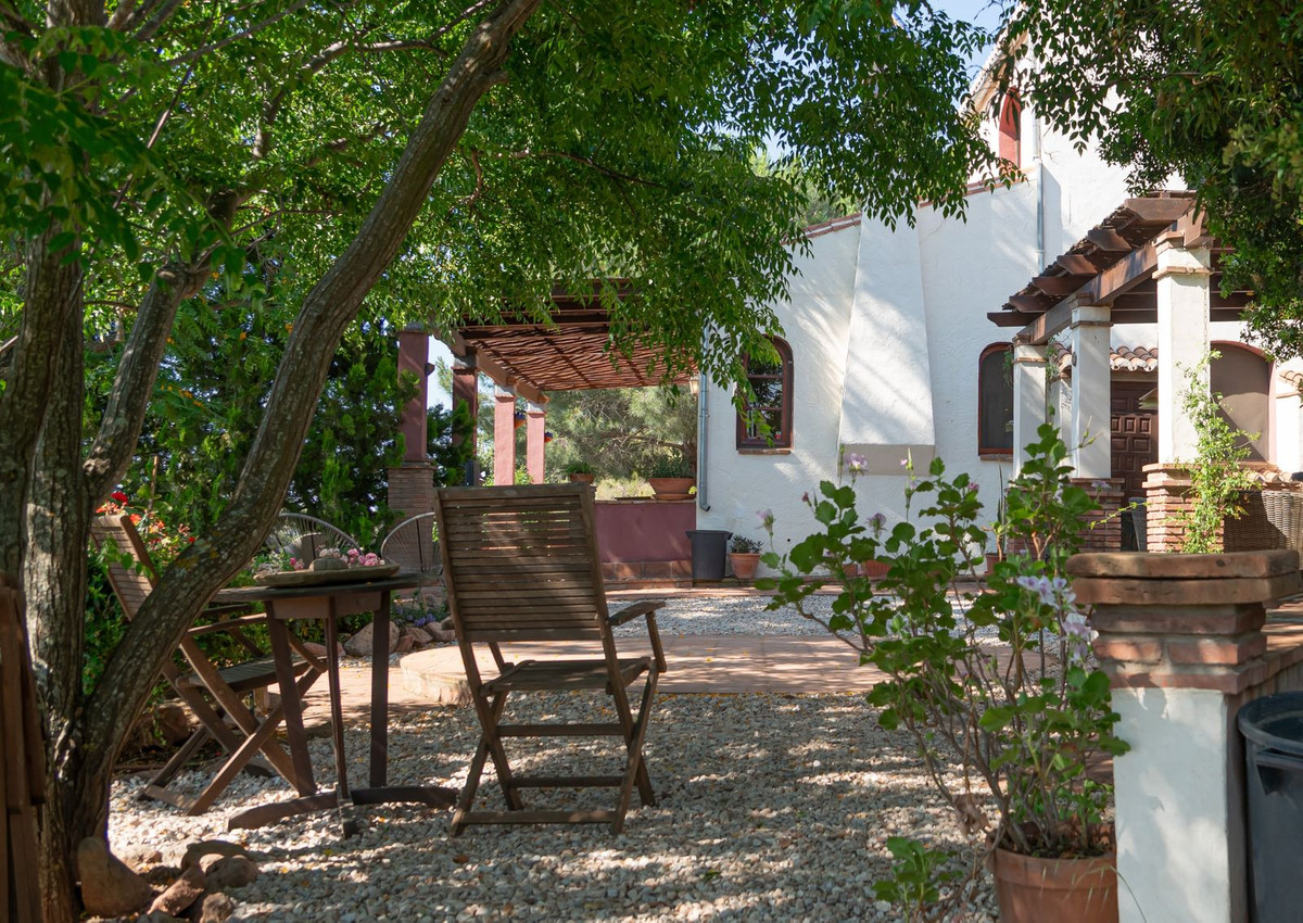 Se vende Finca - Cortijo de 7 dormitorios en Costa Del Sol, Málaga, España