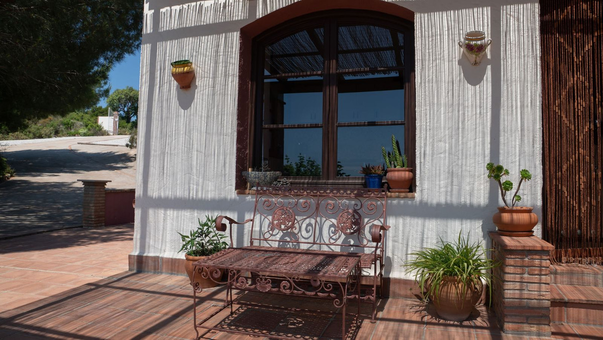 Se vende Finca - Cortijo de 7 dormitorios en Costa Del Sol, Málaga, España