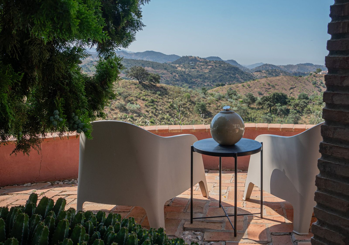 Se vende Finca - Cortijo de 7 dormitorios en Costa Del Sol, Málaga, España