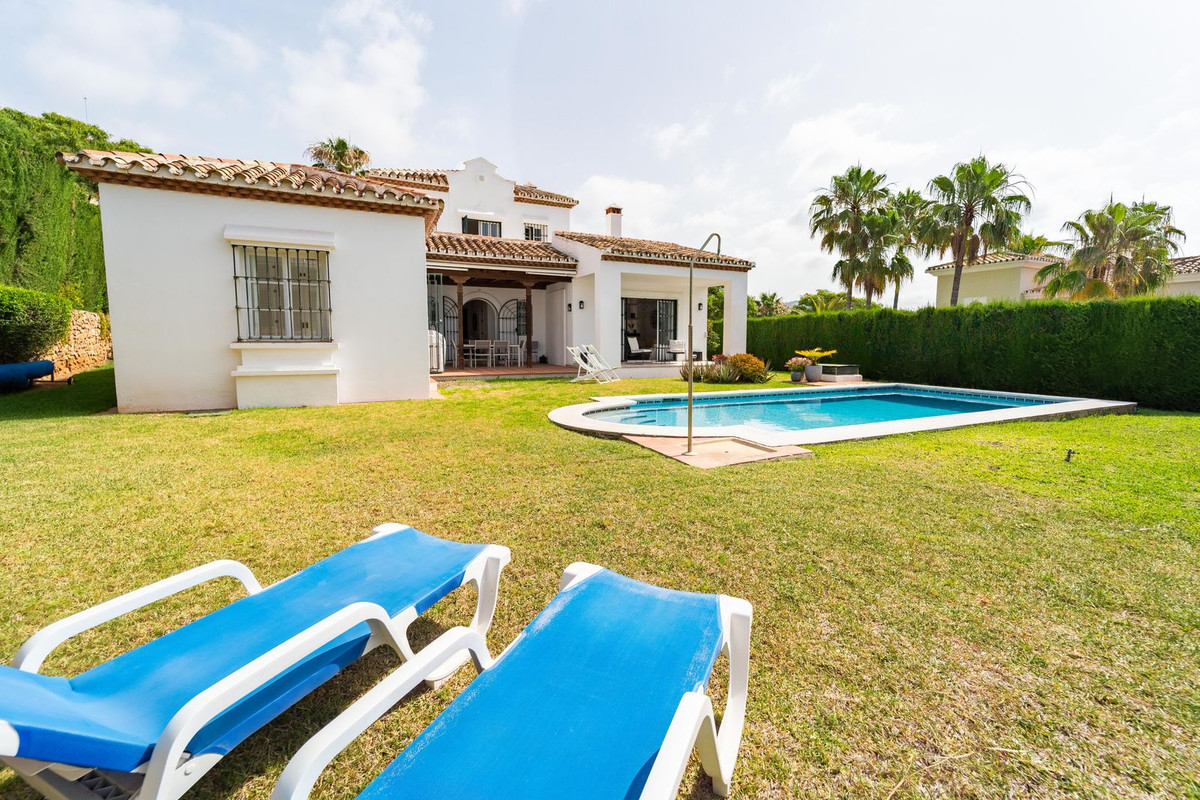 4 Bed Townhouse for sale in Elviria Costa Del Sol, Málaga, Spain