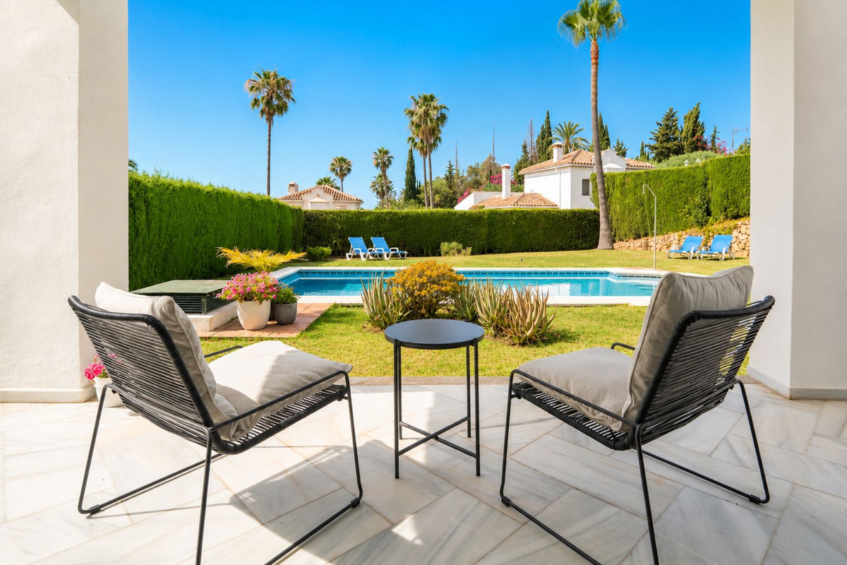 4 Bed Townhouse for sale in Elviria Costa Del Sol, Málaga, Spain