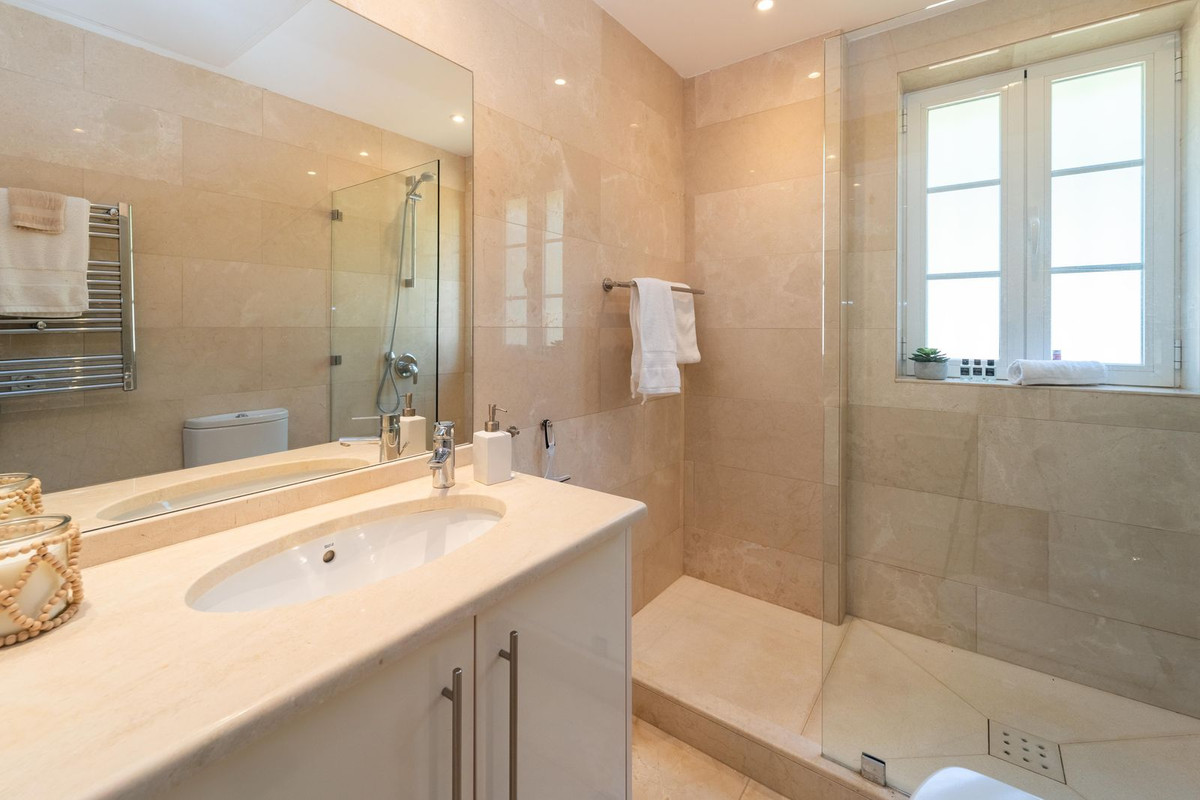 4 Bed Townhouse for sale in Elviria Costa Del Sol, Málaga, Spain