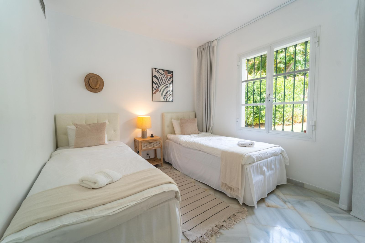 4 Bed Townhouse for sale in Elviria Costa Del Sol, Málaga, Spain