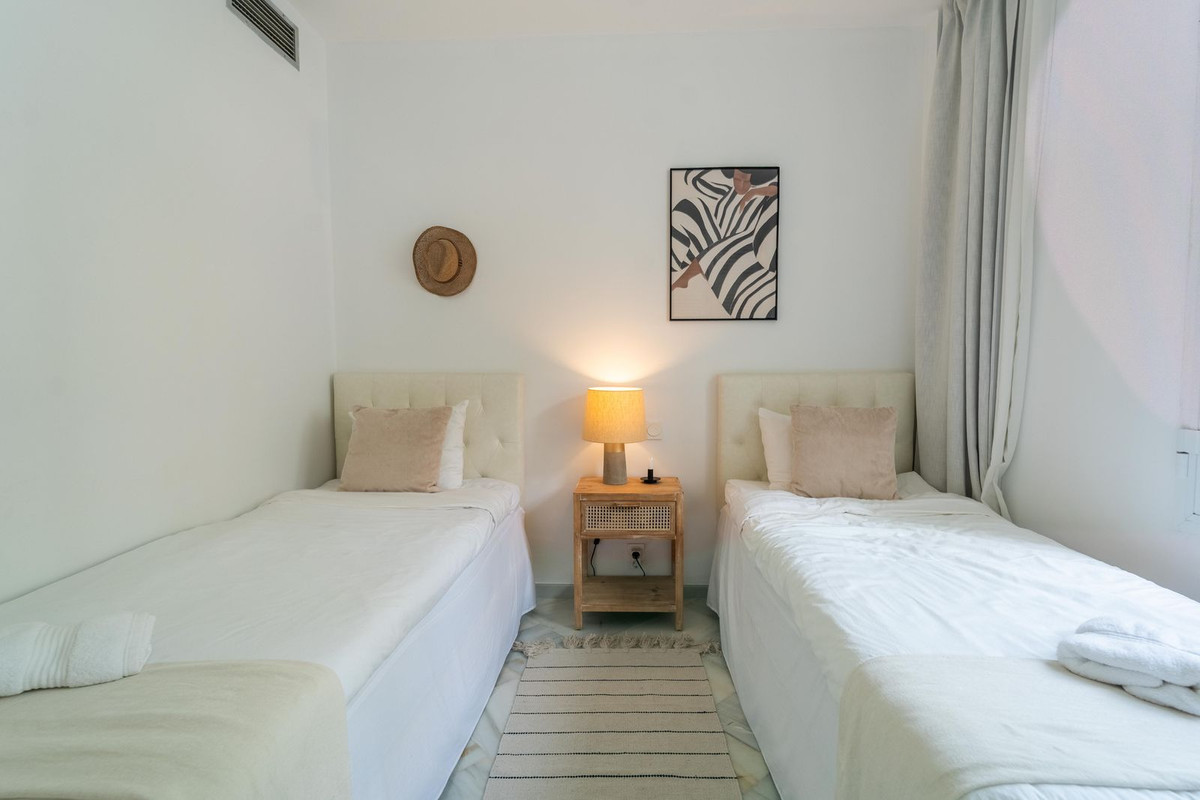 4 Bed Townhouse for sale in Elviria Costa Del Sol, Málaga, Spain