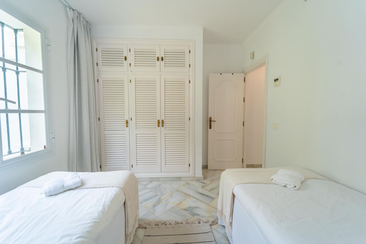 4 Bed Townhouse for sale in Elviria Costa Del Sol, Málaga, Spain