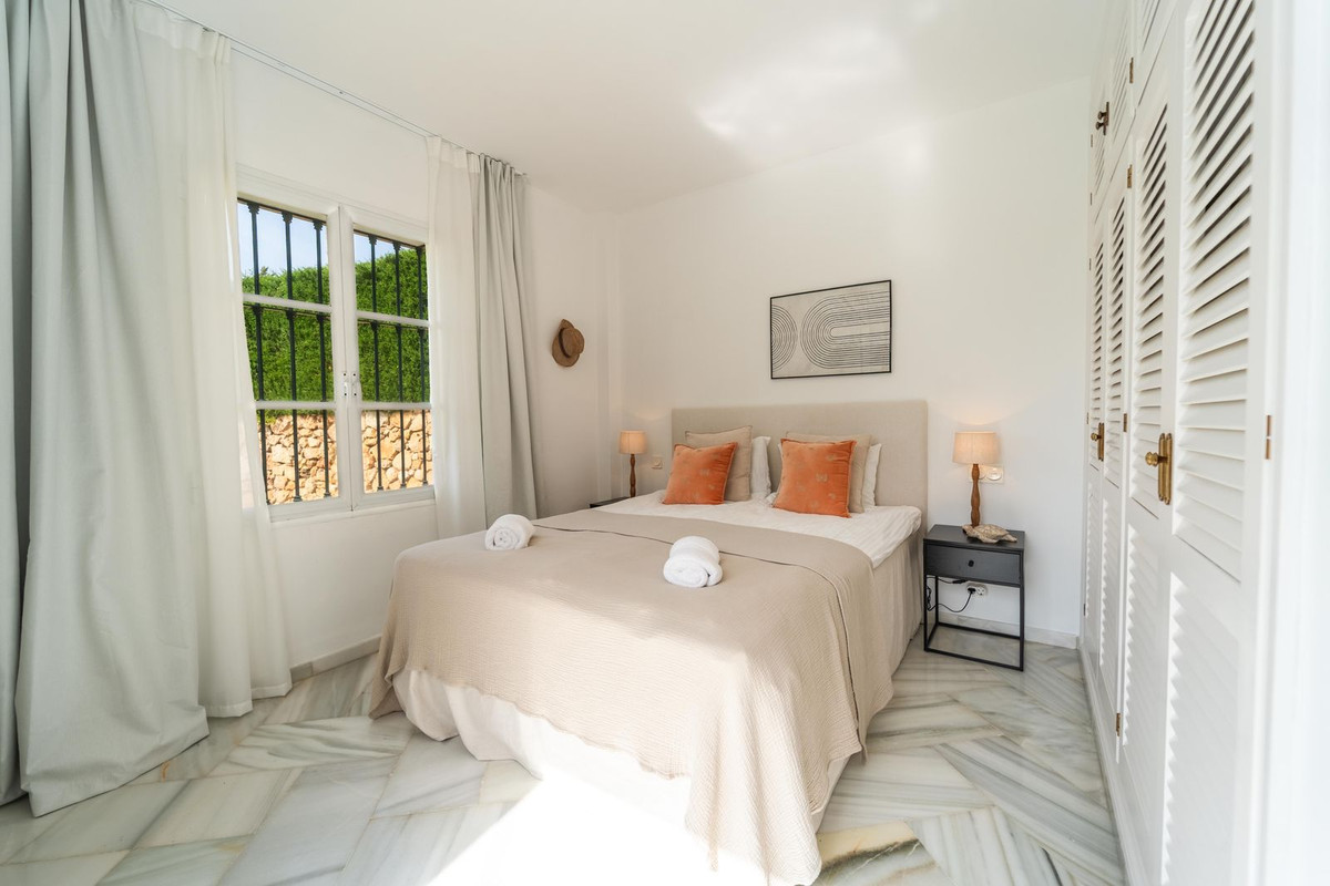 4 Bed Townhouse for sale in Elviria Costa Del Sol, Málaga, Spain
