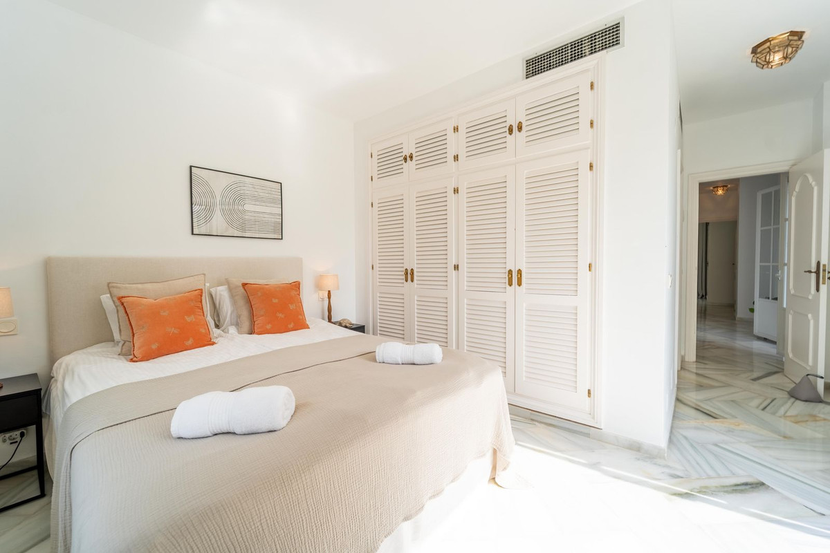 4 Bed Townhouse for sale in Elviria Costa Del Sol, Málaga, Spain